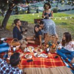 Un grupo de amigos celebra el Día Nacional del Picnic